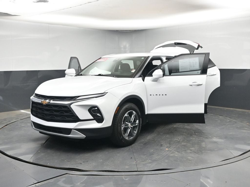 2025 Chevrolet Blazer LT
