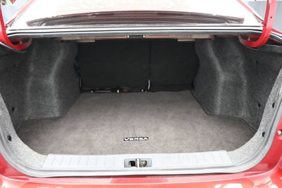 2022 Nissan Versa 1.6 SR