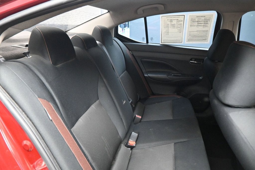 2022 Nissan Versa 1.6 SR