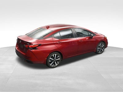 2022 Nissan Versa 1.6 SR