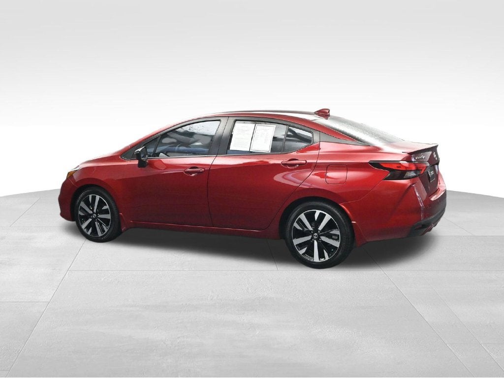 2022 Nissan Versa 1.6 SR