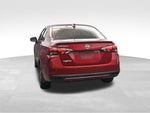 2022 Nissan Versa 1.6 SR
