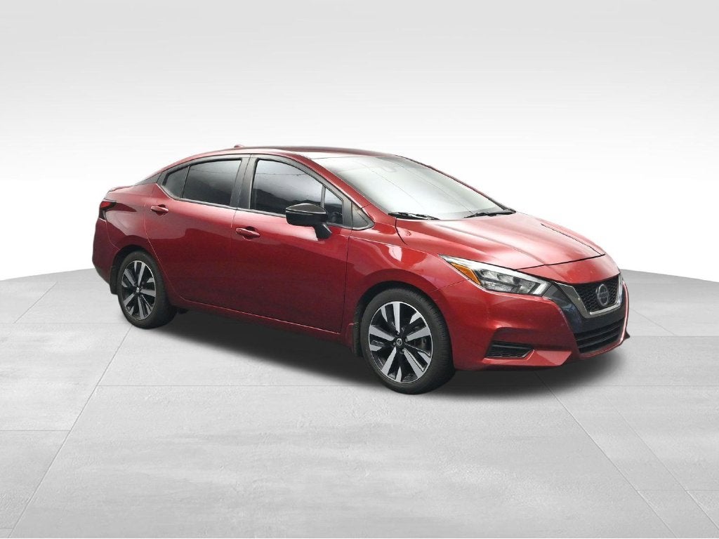 2022 Nissan Versa 1.6 SR