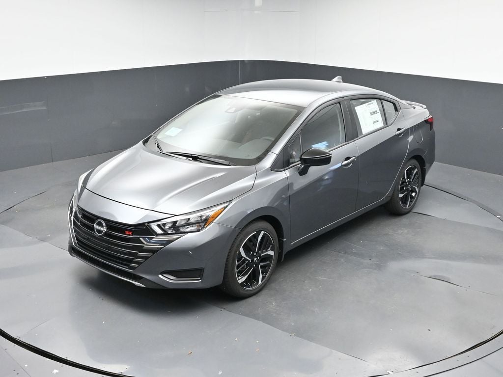 2025 Nissan Versa 1.6 SR