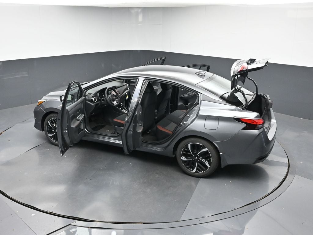 2025 Nissan Versa 1.6 SR