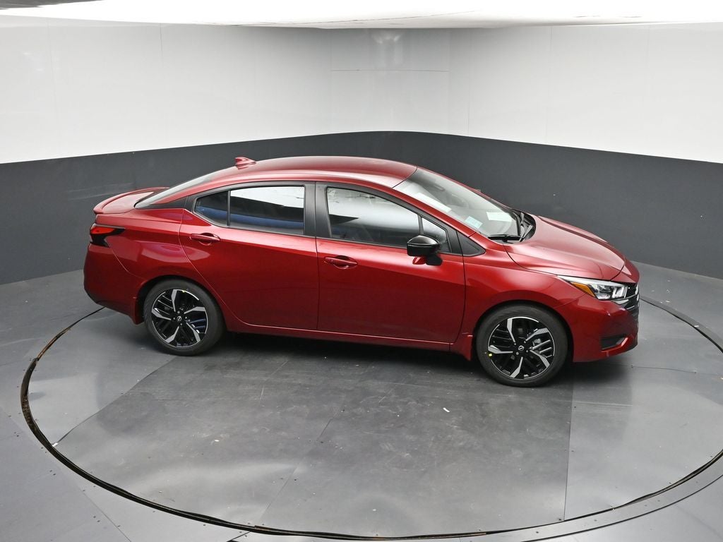 2025 Nissan Versa 1.6 SR