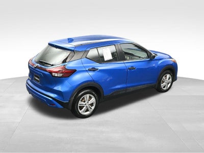 2022 Nissan Kicks S