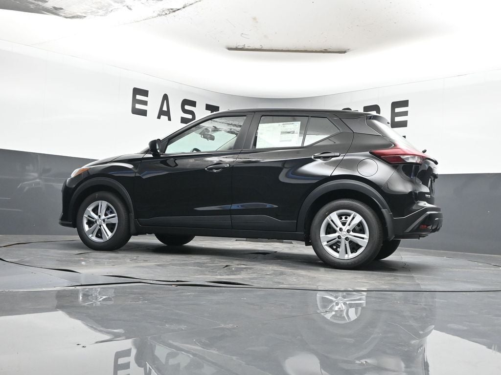 2025 Nissan Kicks Play S