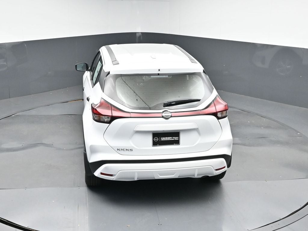 2025 Nissan Kicks Play S