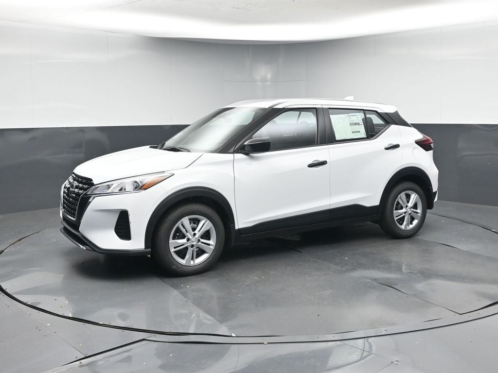 2025 Nissan Kicks Play S