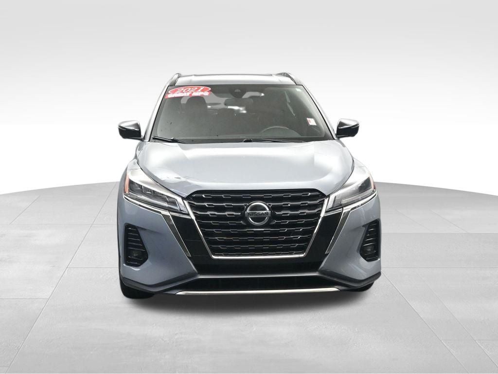 2021 Nissan Kicks SR
