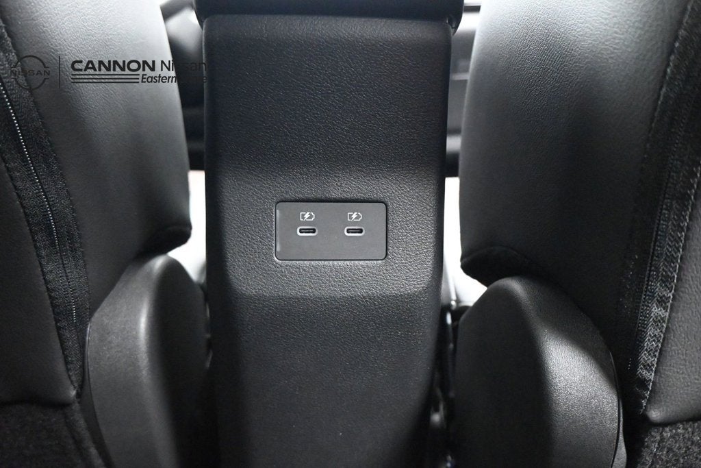 2027 Nissan Kicks SR