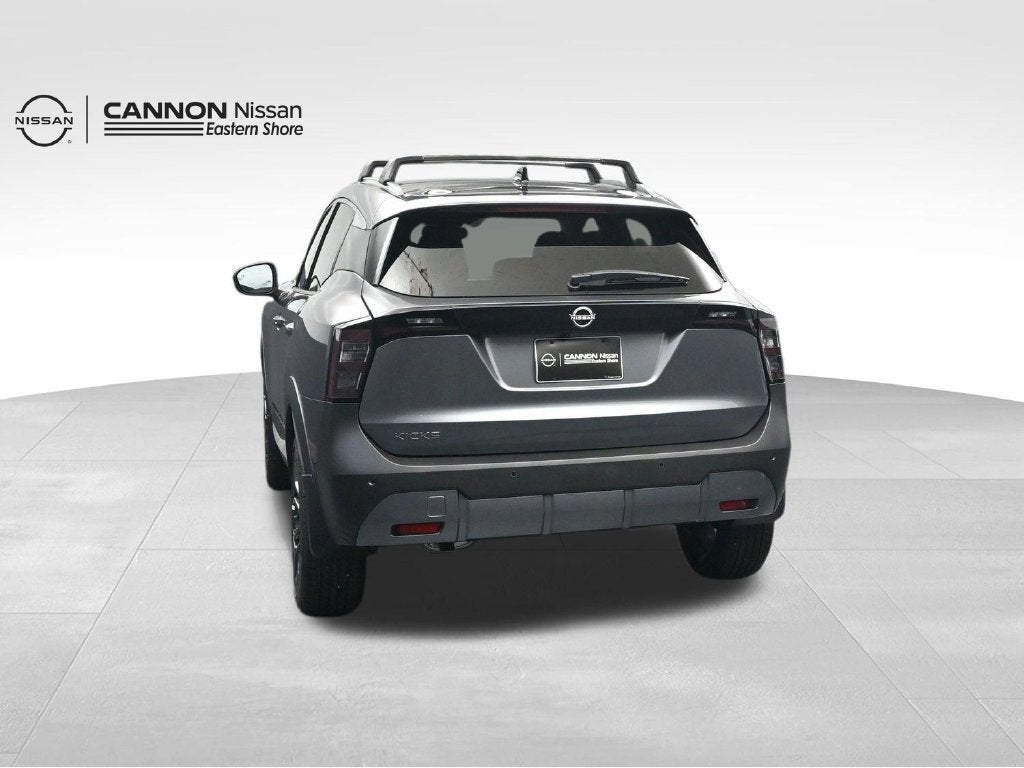 2027 Nissan Kicks SR