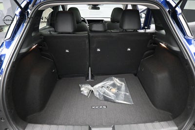 2027 Nissan Kicks SR