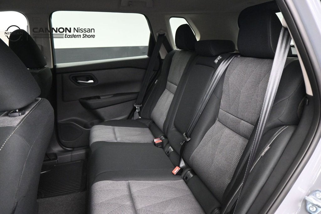 2027 Nissan Rogue SV