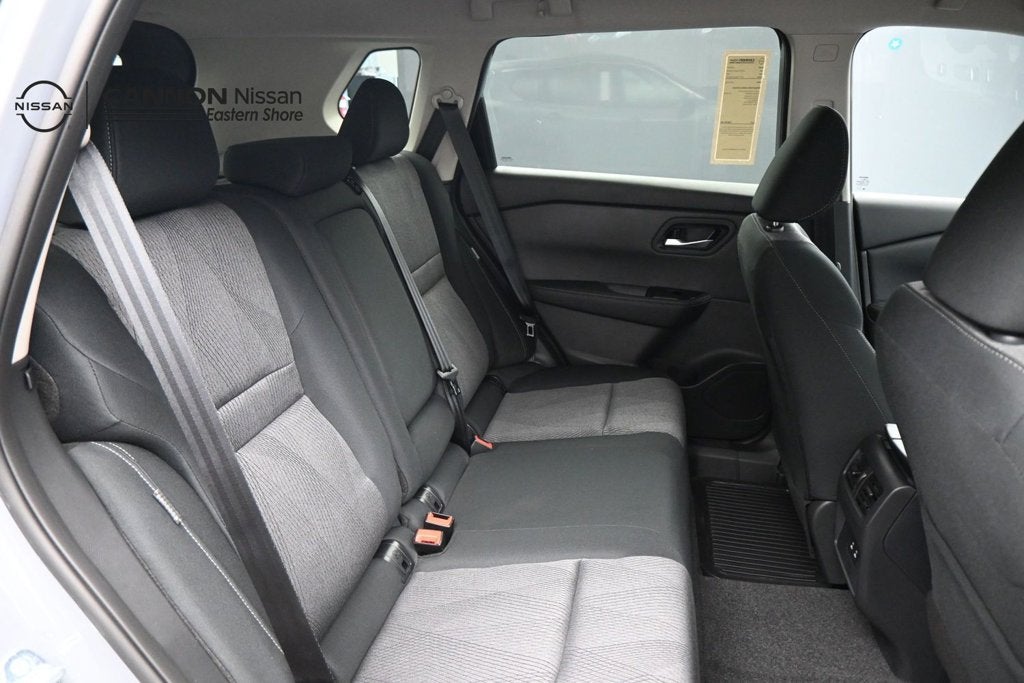 2027 Nissan Rogue SV