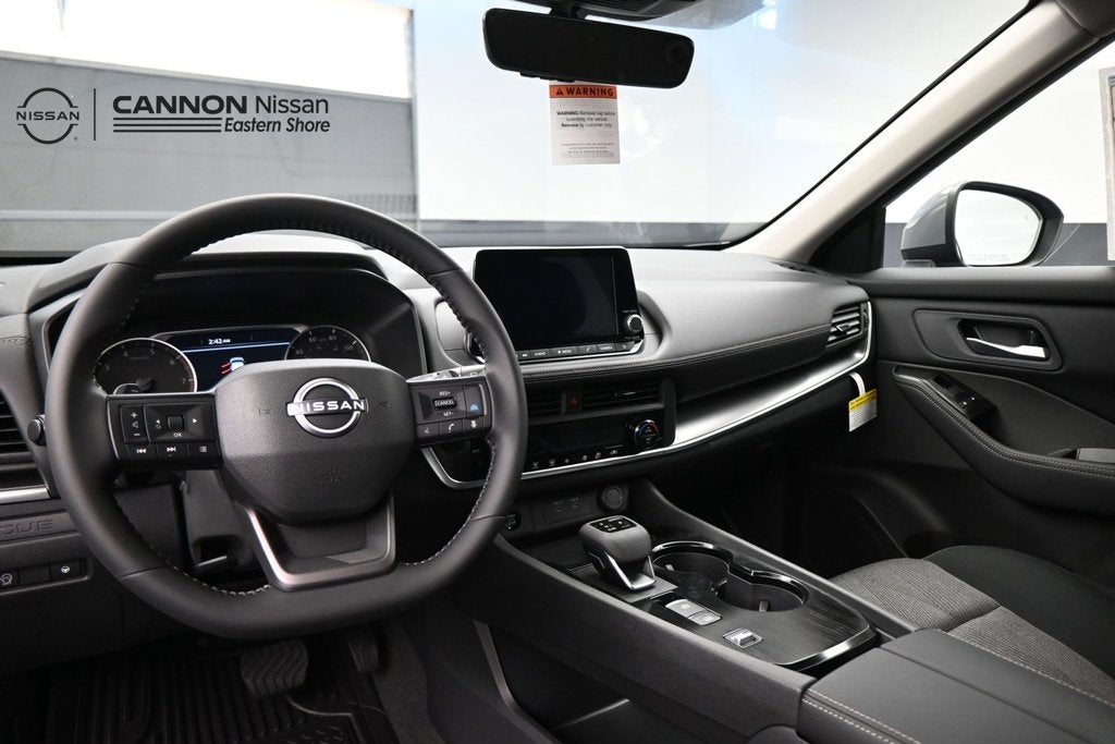 2027 Nissan Rogue SV