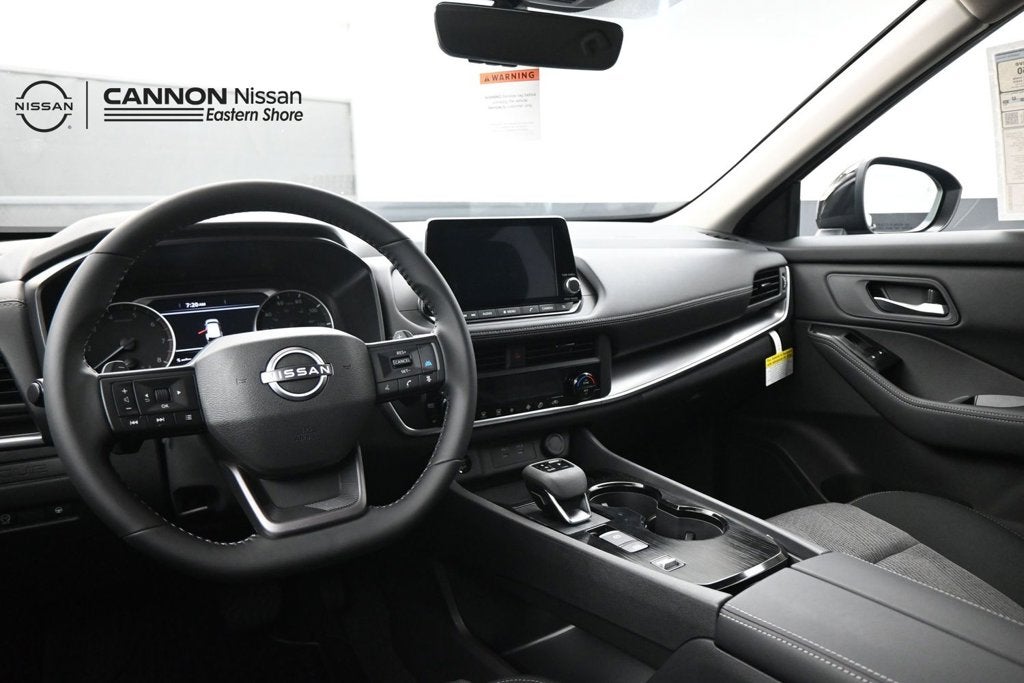 2027 Nissan Rogue SV