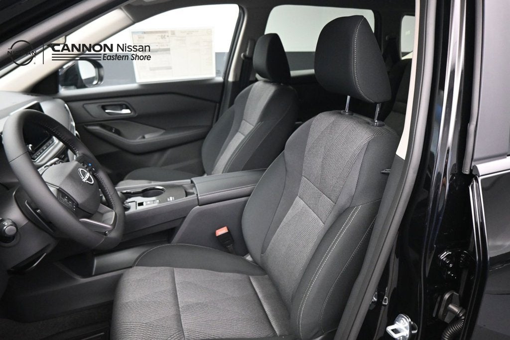 2027 Nissan Rogue SV