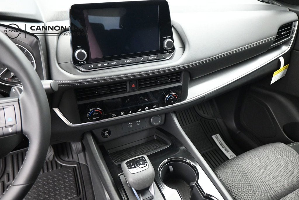 2027 Nissan Rogue SV