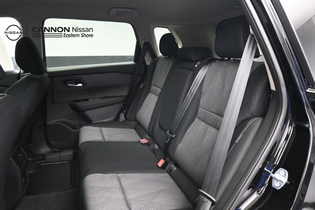 2027 Nissan Rogue SV