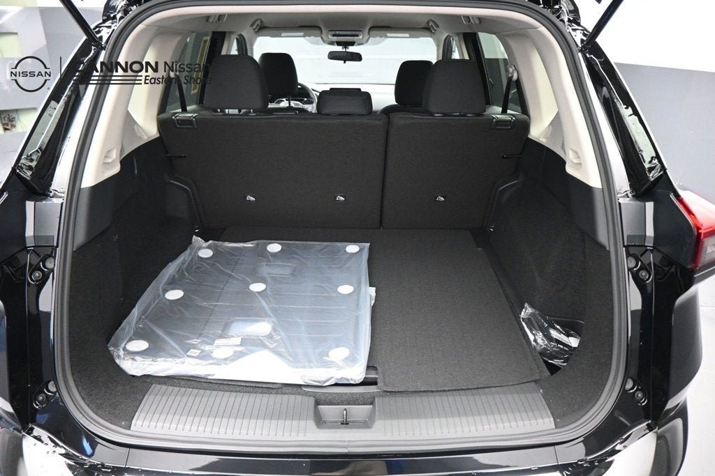 2027 Nissan Rogue SV