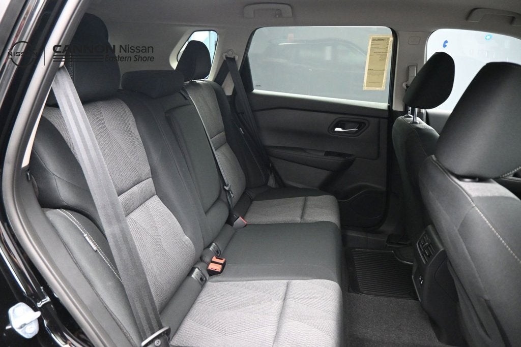2027 Nissan Rogue SV
