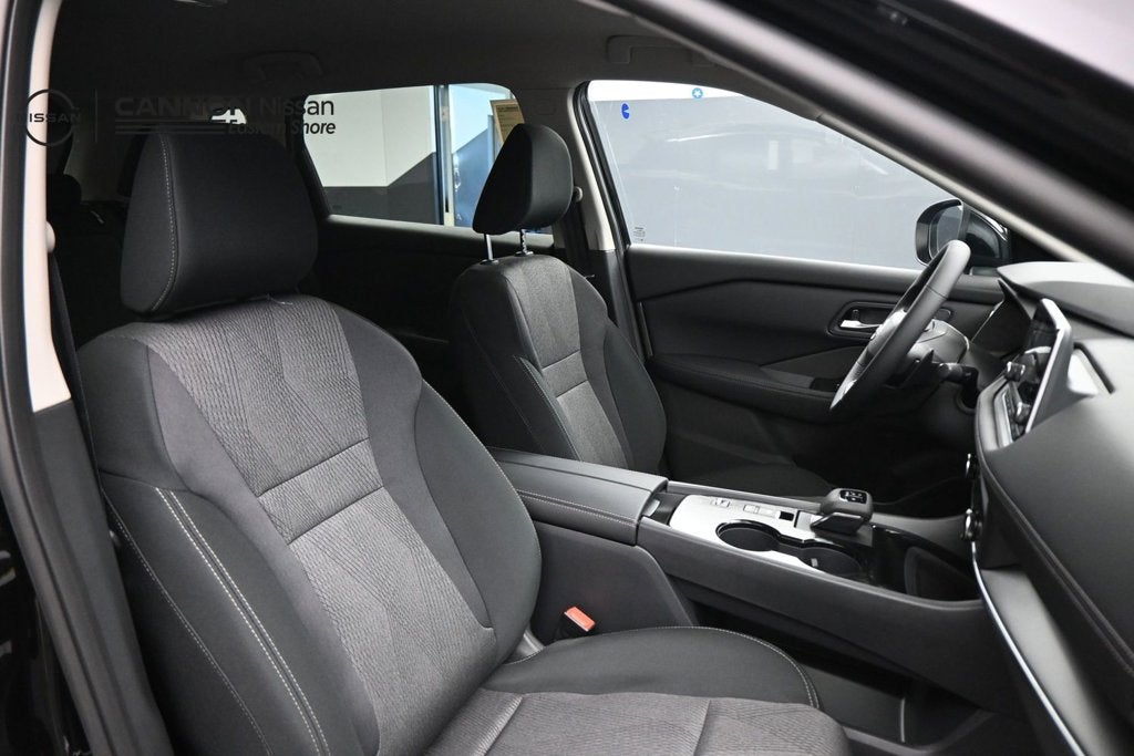 2027 Nissan Rogue SV