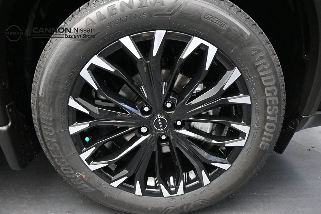 2027 Nissan Rogue Dark Armor