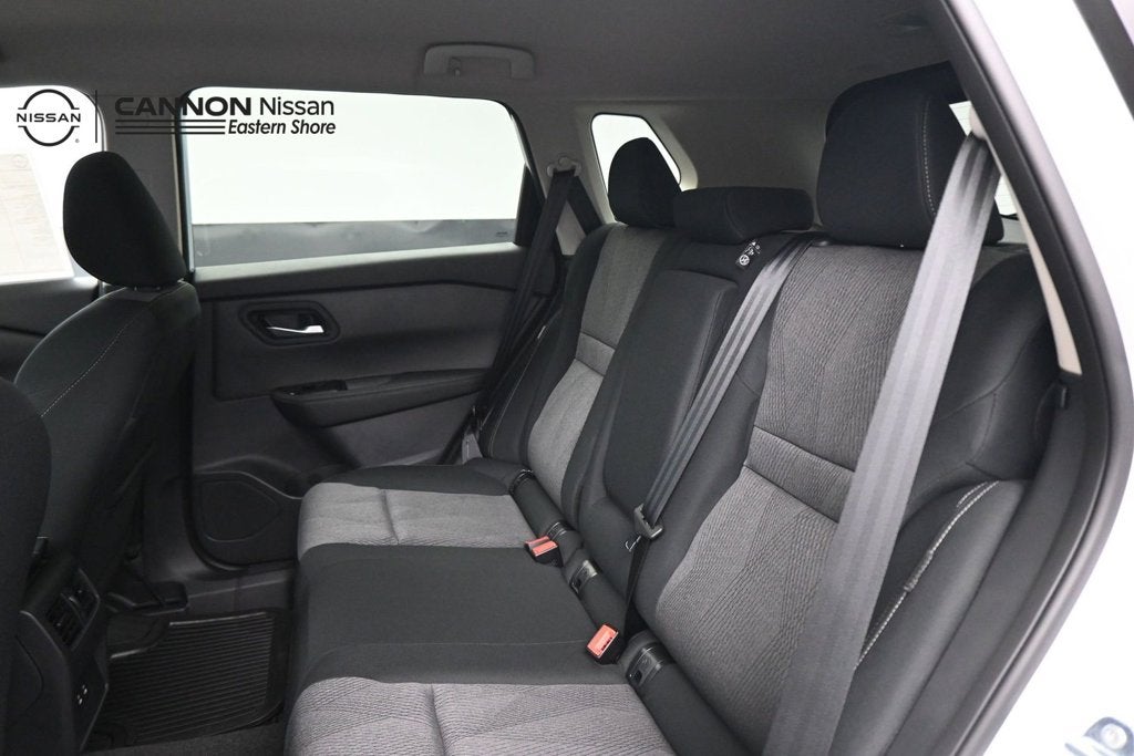 2027 Nissan Rogue SV