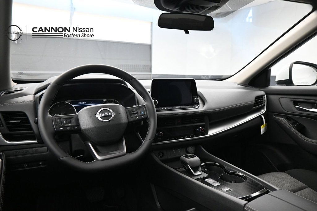2027 Nissan Rogue SV