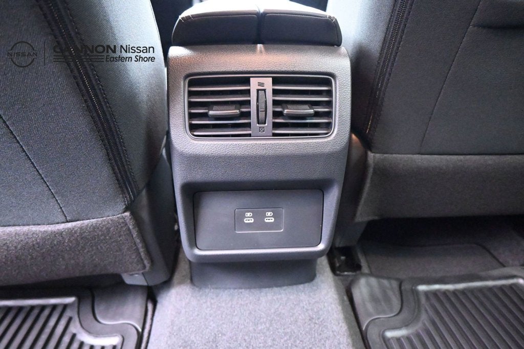 2027 Nissan Rogue SV