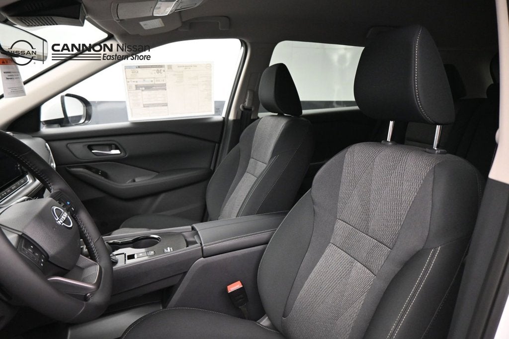 2027 Nissan Rogue SV