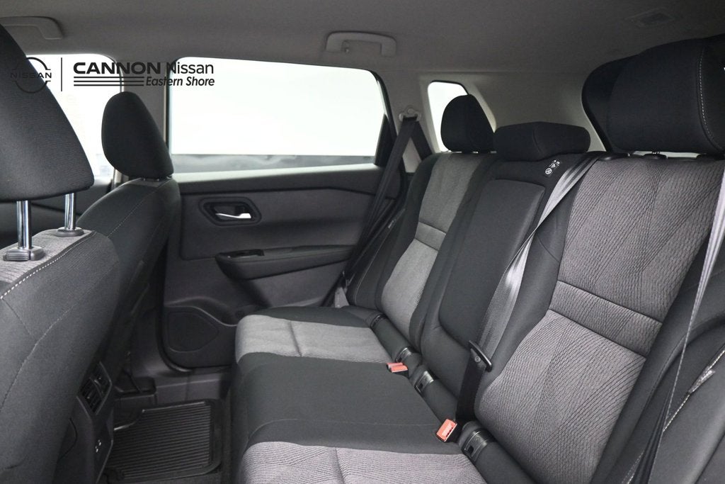 2027 Nissan Rogue SV