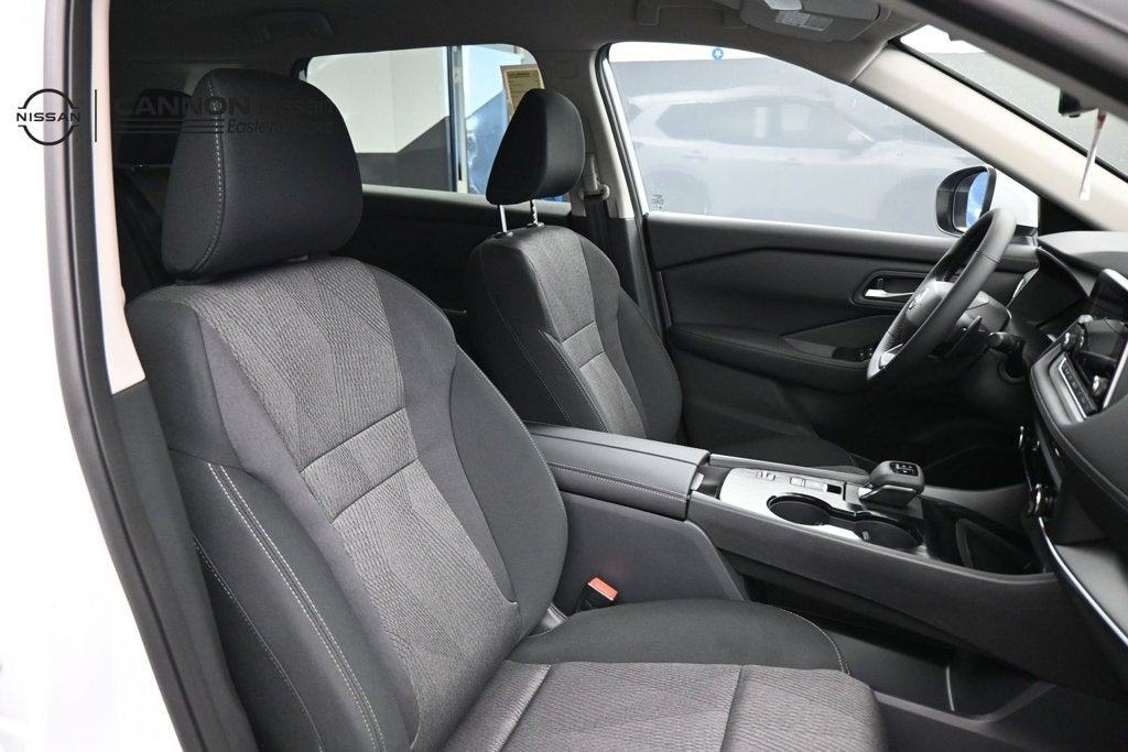 2027 Nissan Rogue SV