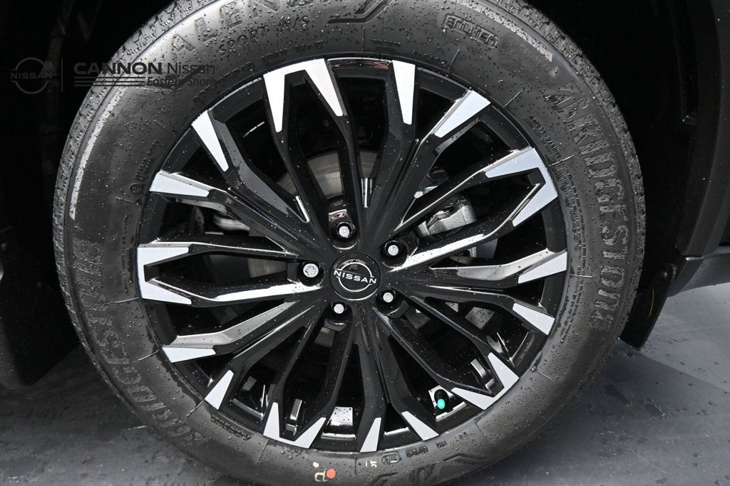 2027 Nissan Rogue Dark Armor