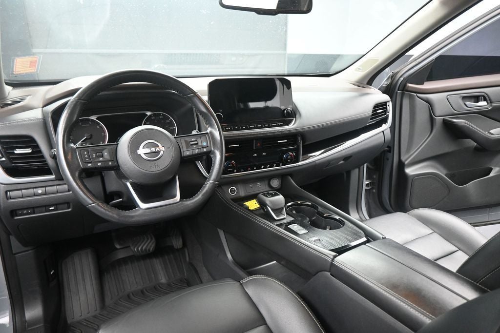 2022 Nissan Rogue SL
