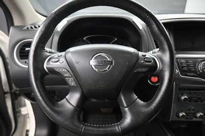 2020 Nissan Pathfinder SL