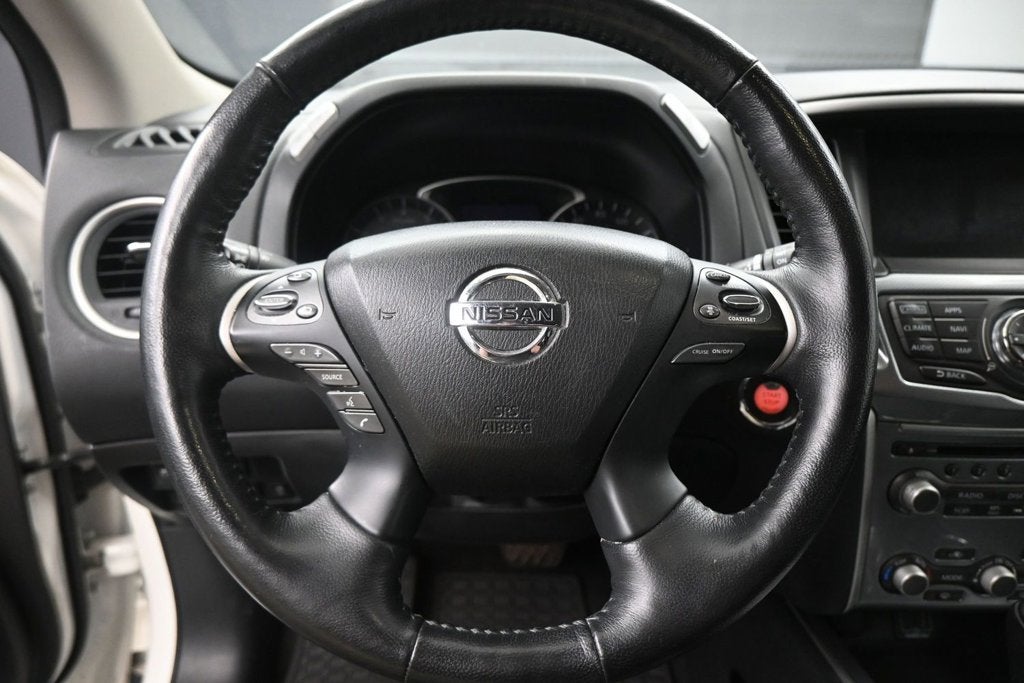 2020 Nissan Pathfinder SL