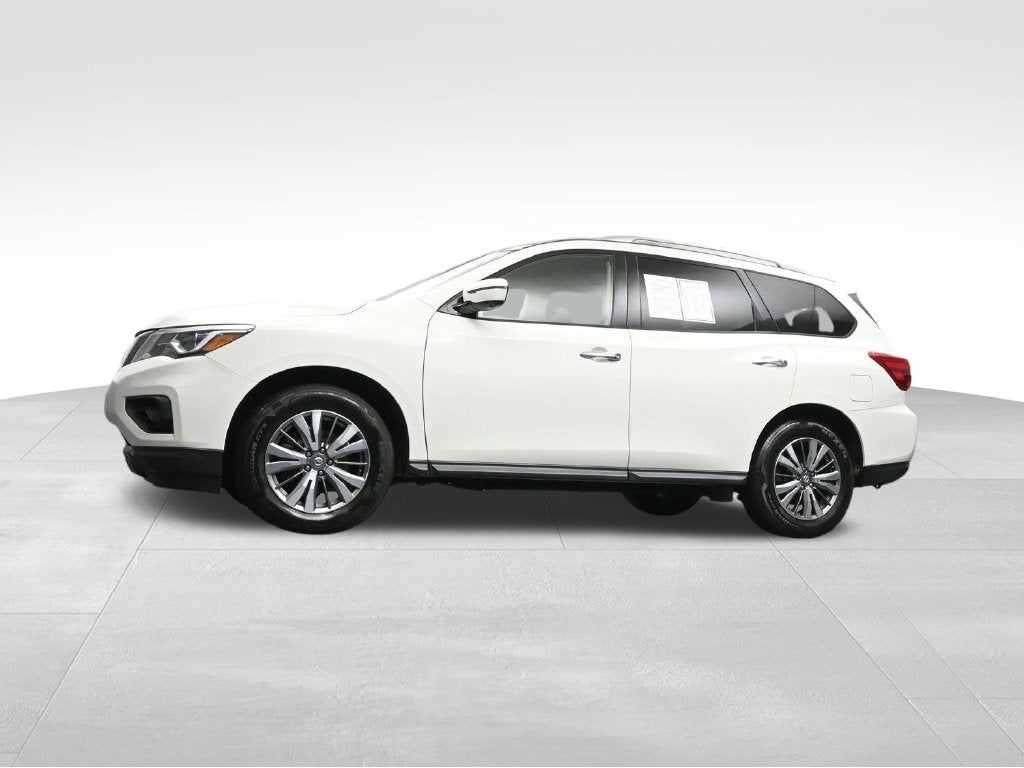 2020 Nissan Pathfinder SL