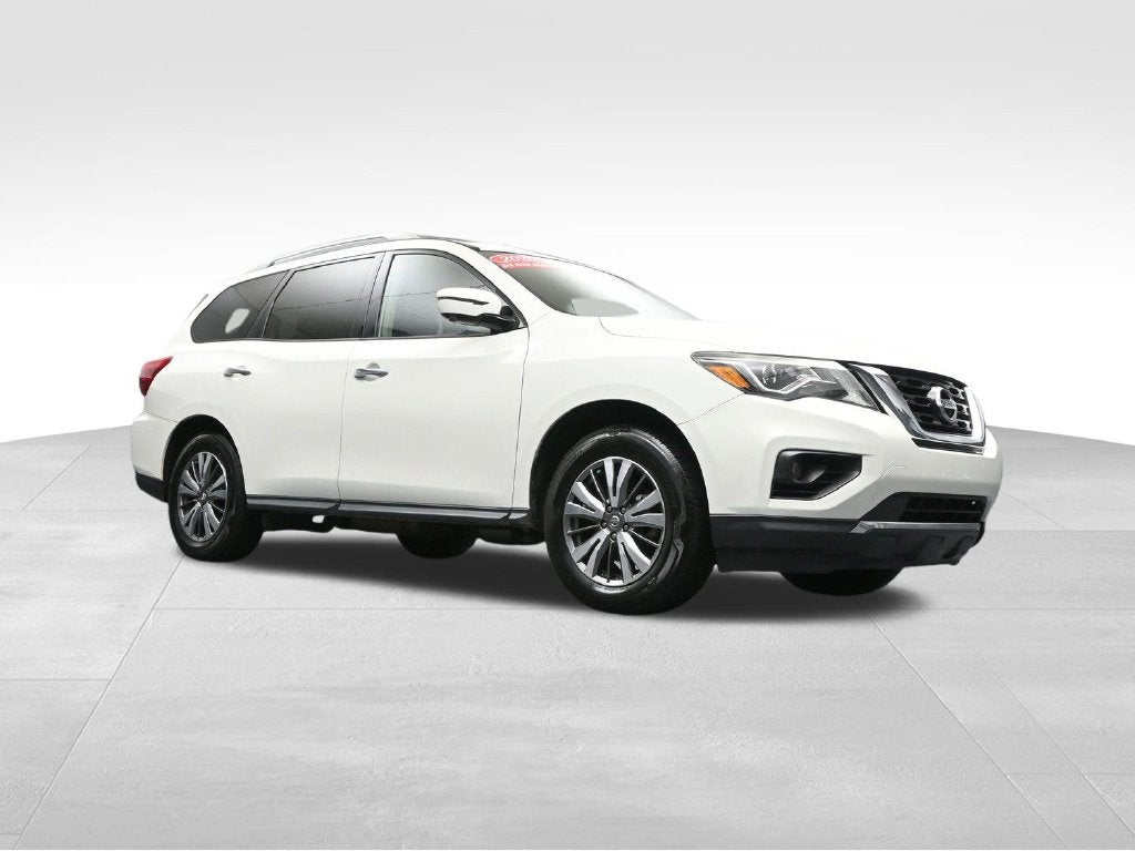 2020 Nissan Pathfinder SL