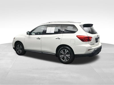 2020 Nissan Pathfinder SL