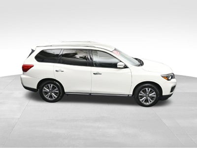 2020 Nissan Pathfinder SL