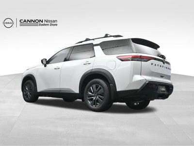 2026 Nissan Pathfinder SV