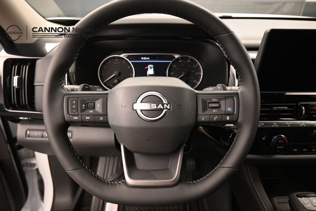 2026 Nissan Pathfinder SV