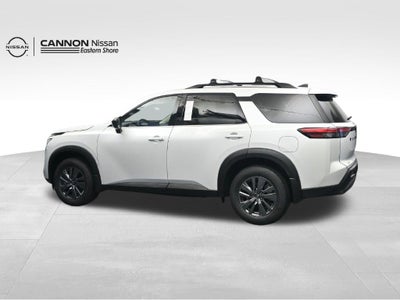2026 Nissan Pathfinder SV