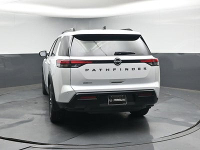 2026 Nissan Pathfinder SV