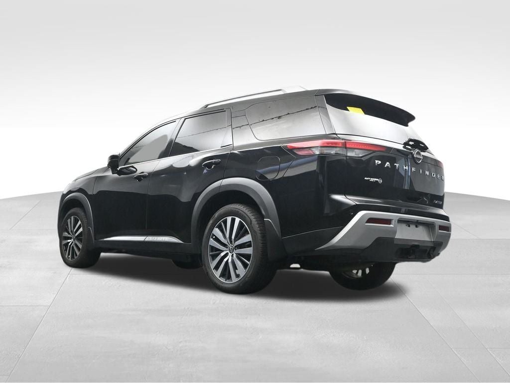 2022 Nissan Pathfinder Platinum