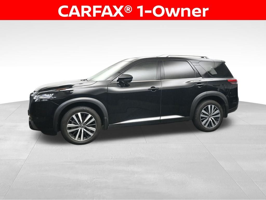 2022 Nissan Pathfinder Platinum