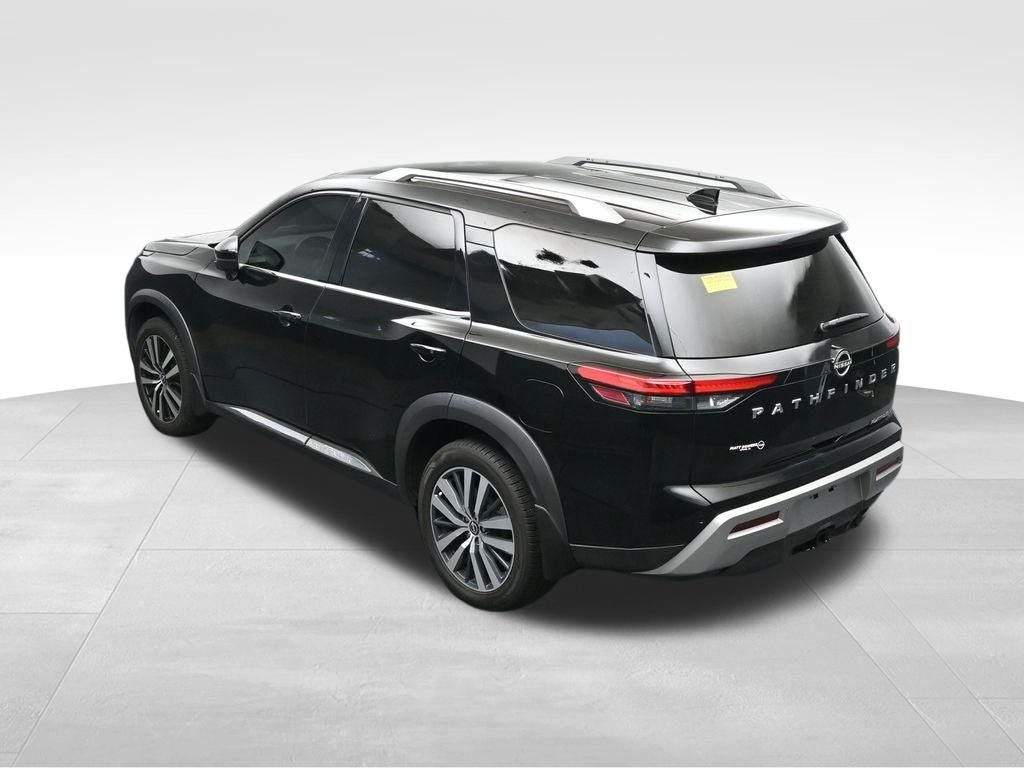 2022 Nissan Pathfinder Platinum